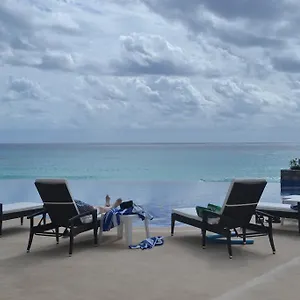  Apartment Ocean View